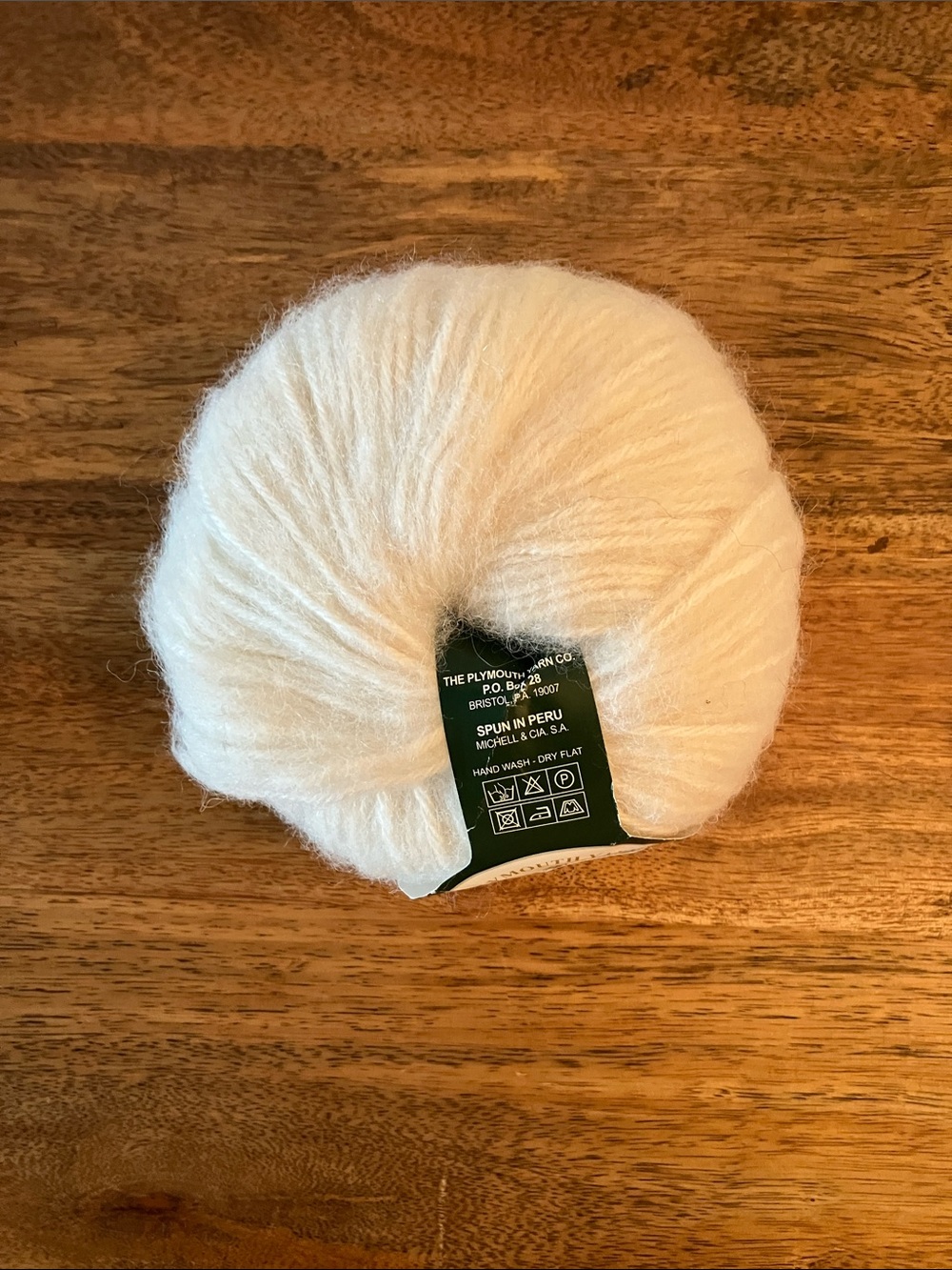 Plymouth Baby Alpaca Brush Yarn White 80% Alpaca 110 Yds Soft Fuzzy Luxury